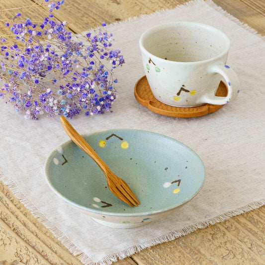 Flat bowl cherry turquoise blue x white | Harada Haruko