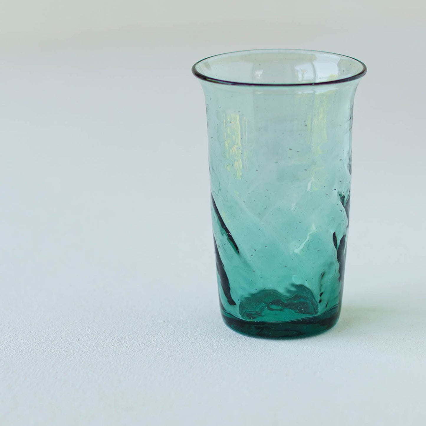 Hitchy Glass M white | Nijinoha