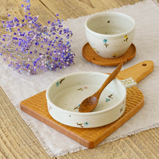 Dip Dish M flower white (Pink x Light Blue) | Harada Haruko