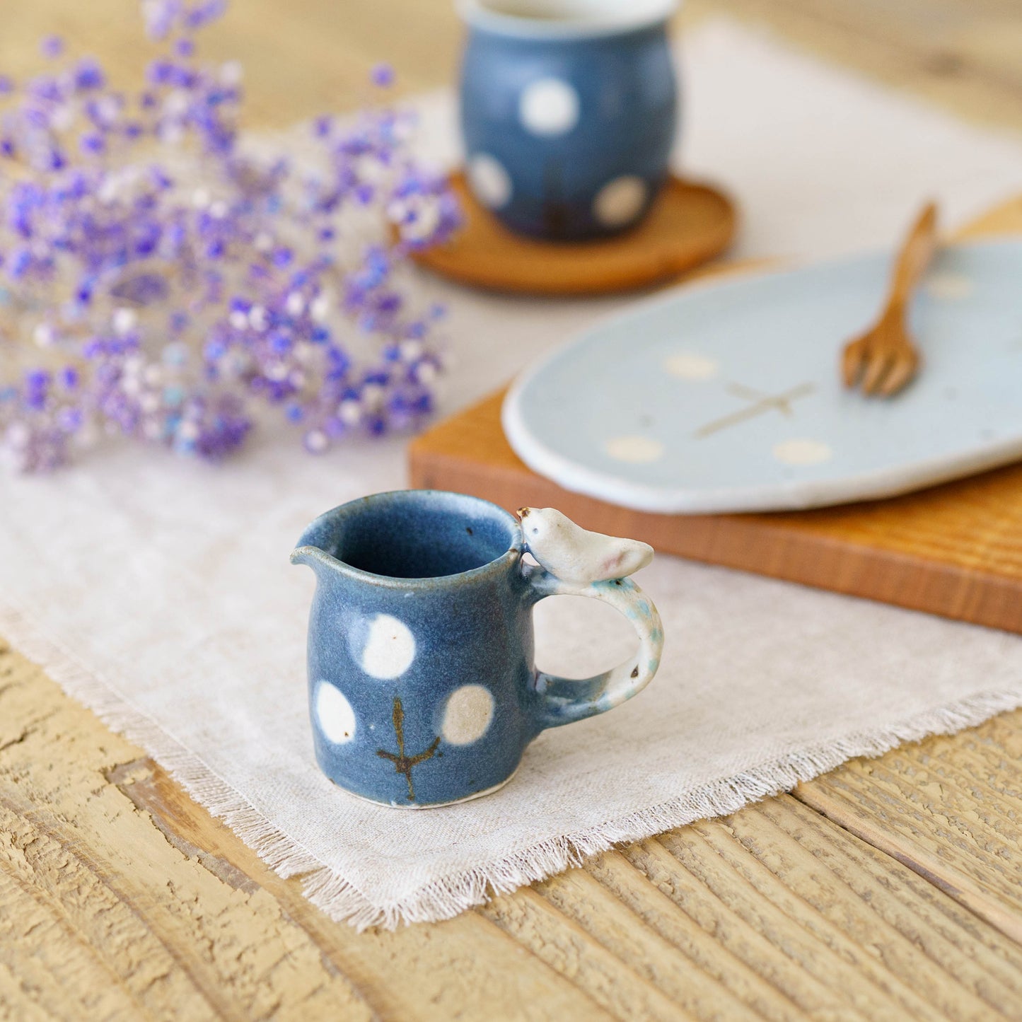 ミニピッチャー　とり x お花　ネイビー｜原田晴子