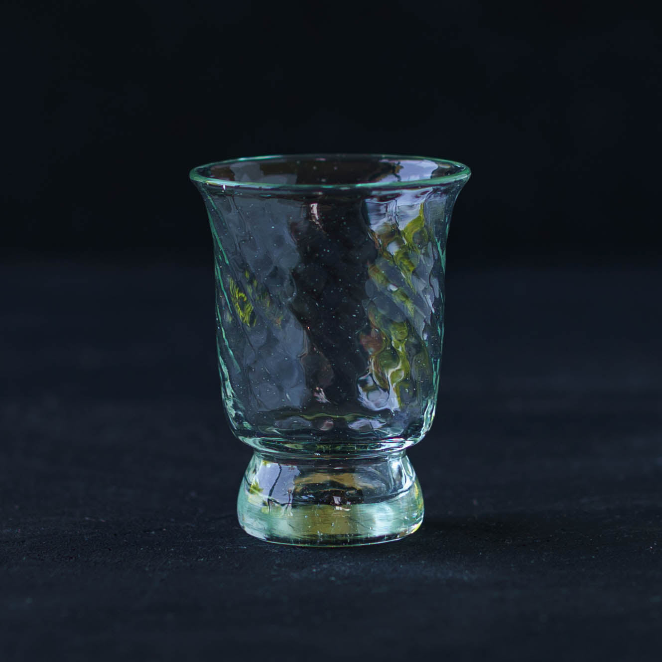 Wine cup, white | NIJINOHA Aiko Hiraiwa