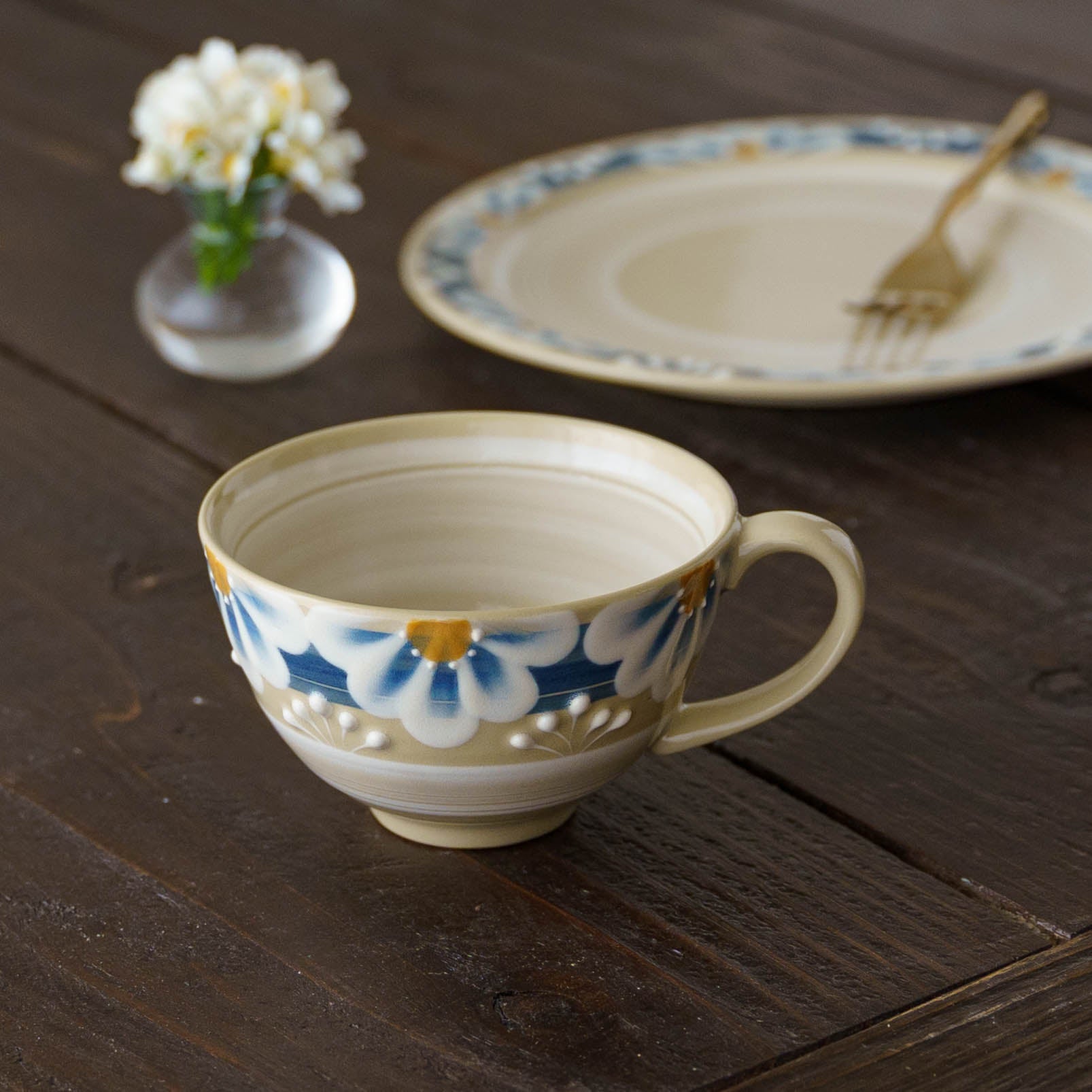 Japanese tableware mail order | Utsuwa that enjoys the four