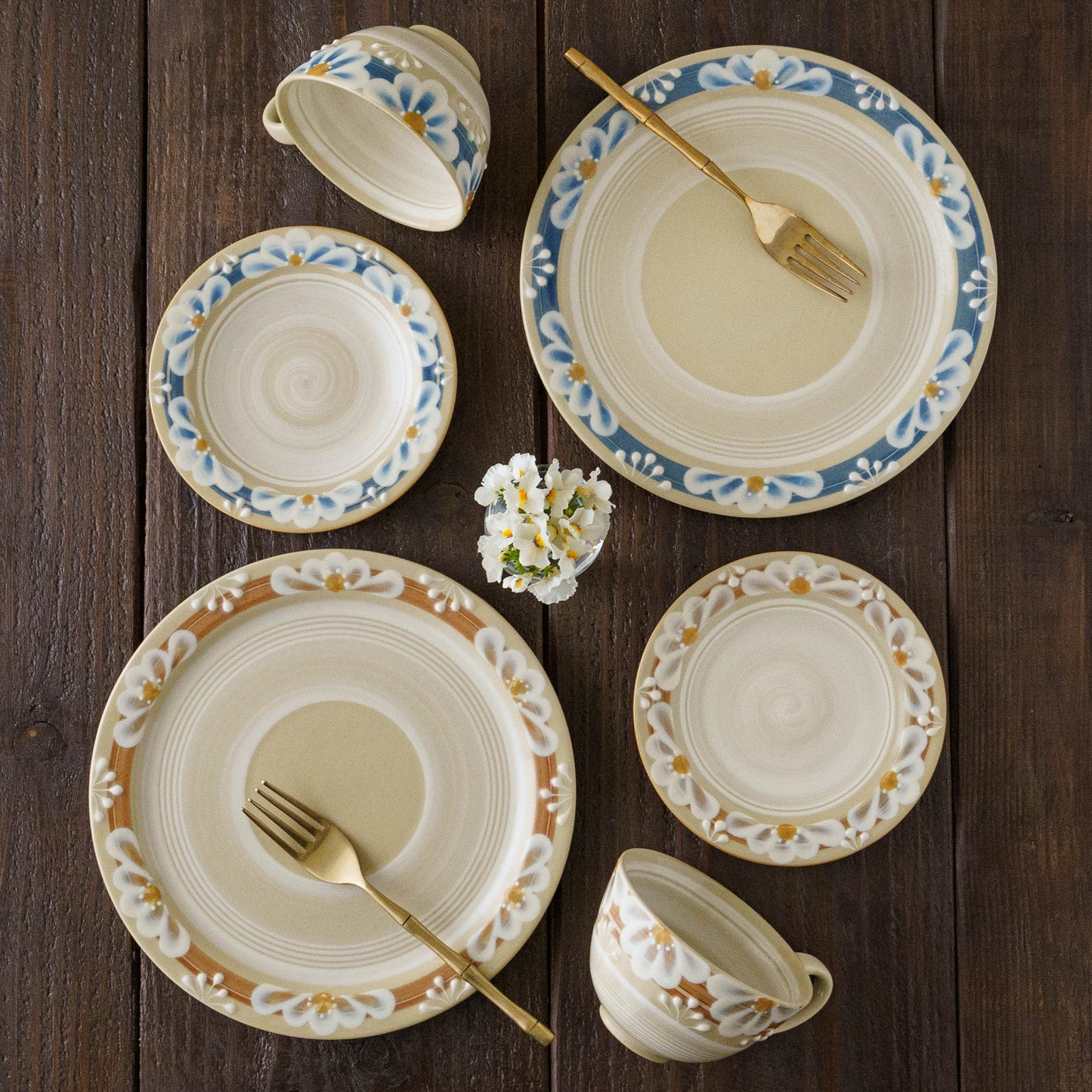 指描更紗　茶　マグカップ｜アダチノポタリ