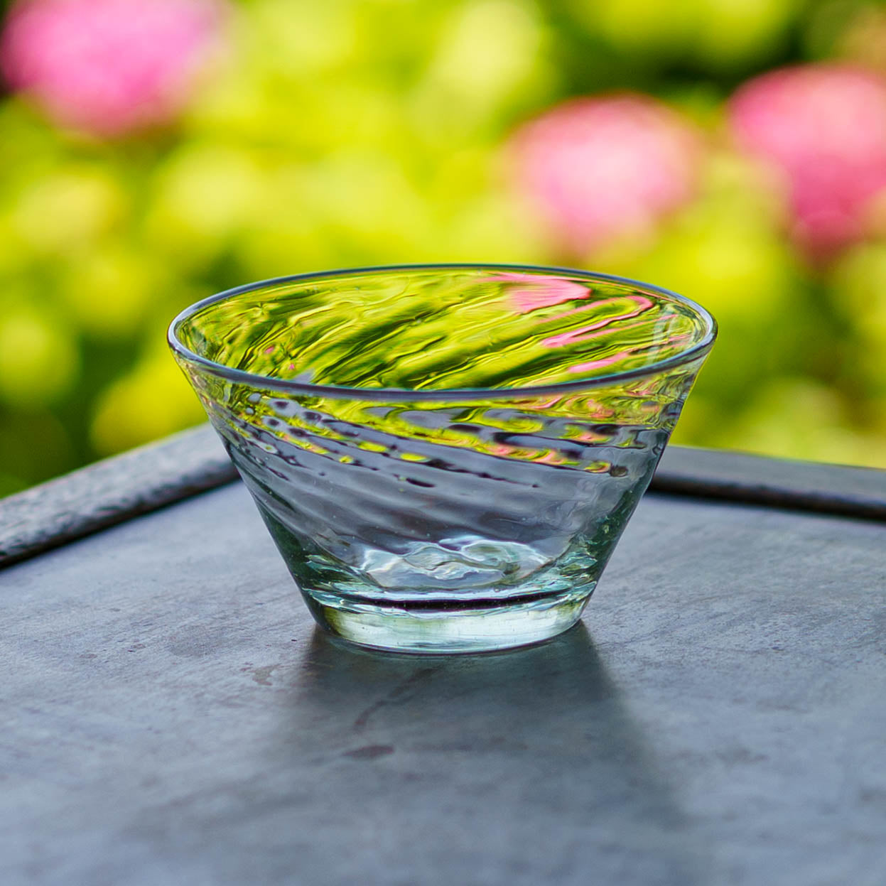 Free Bowl Medium White | Nijinoha Aiko Hiraiwa