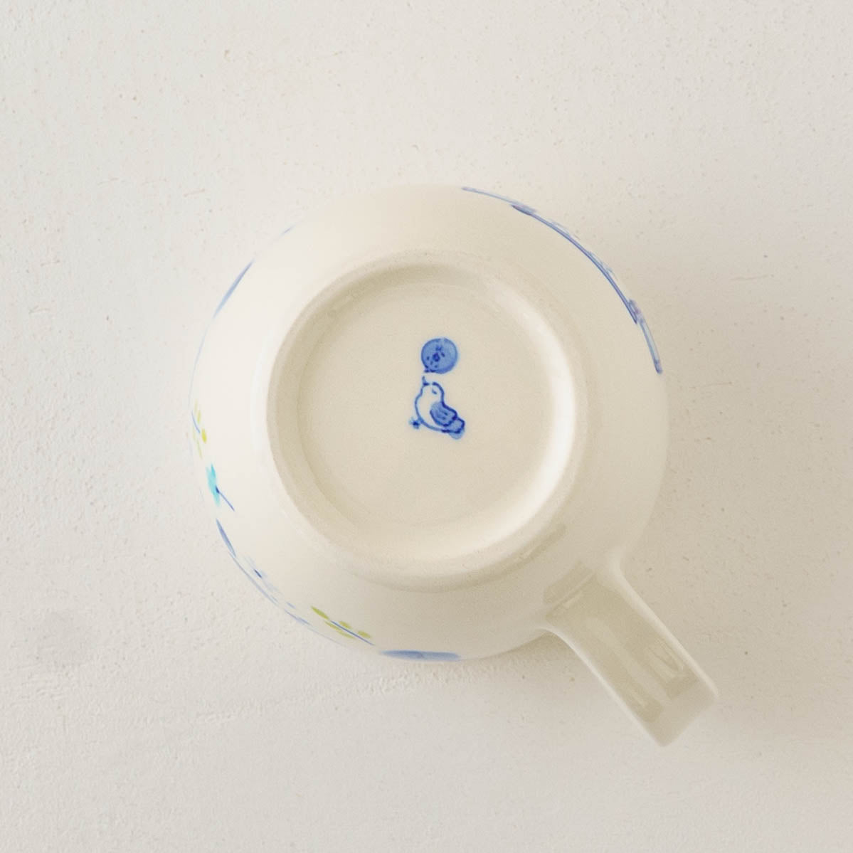 マグカップ　花とうさぎ｜喜多代京子