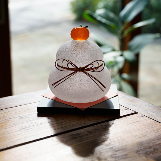 Glass kagami mochi large (with black stand) | Gokurakuji Glass Studio