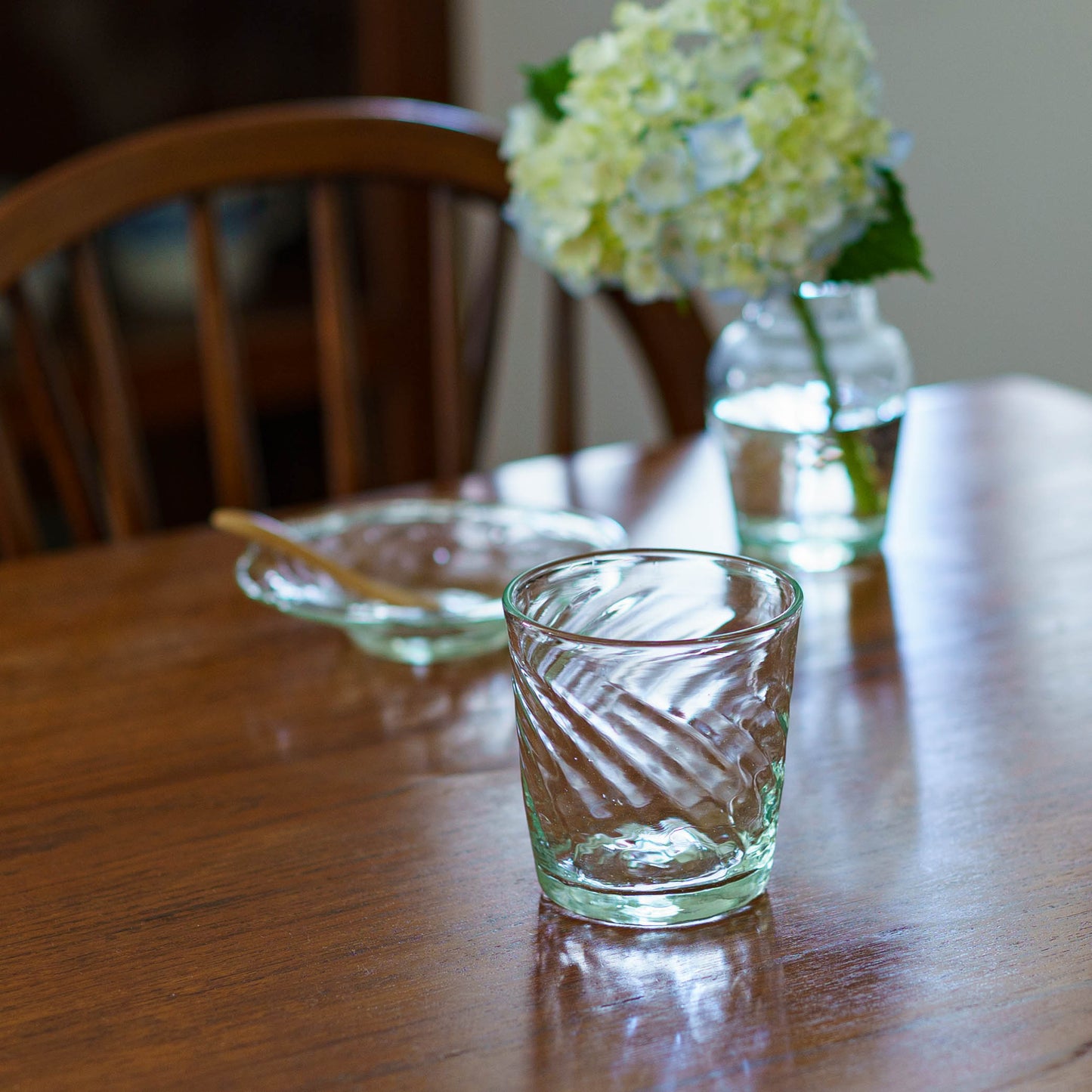 Straight Tumbler Wide White | NIJINOHA Aiko Hiraiwa