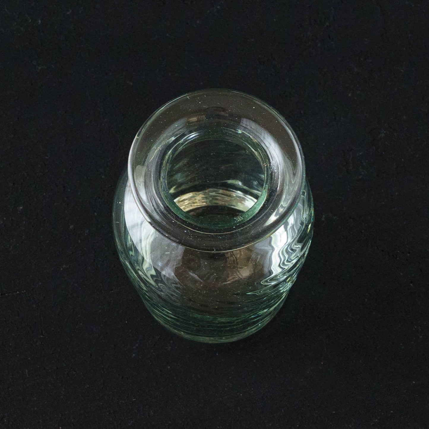 壺型花瓶　小　白｜ニジノハ　平岩愛子