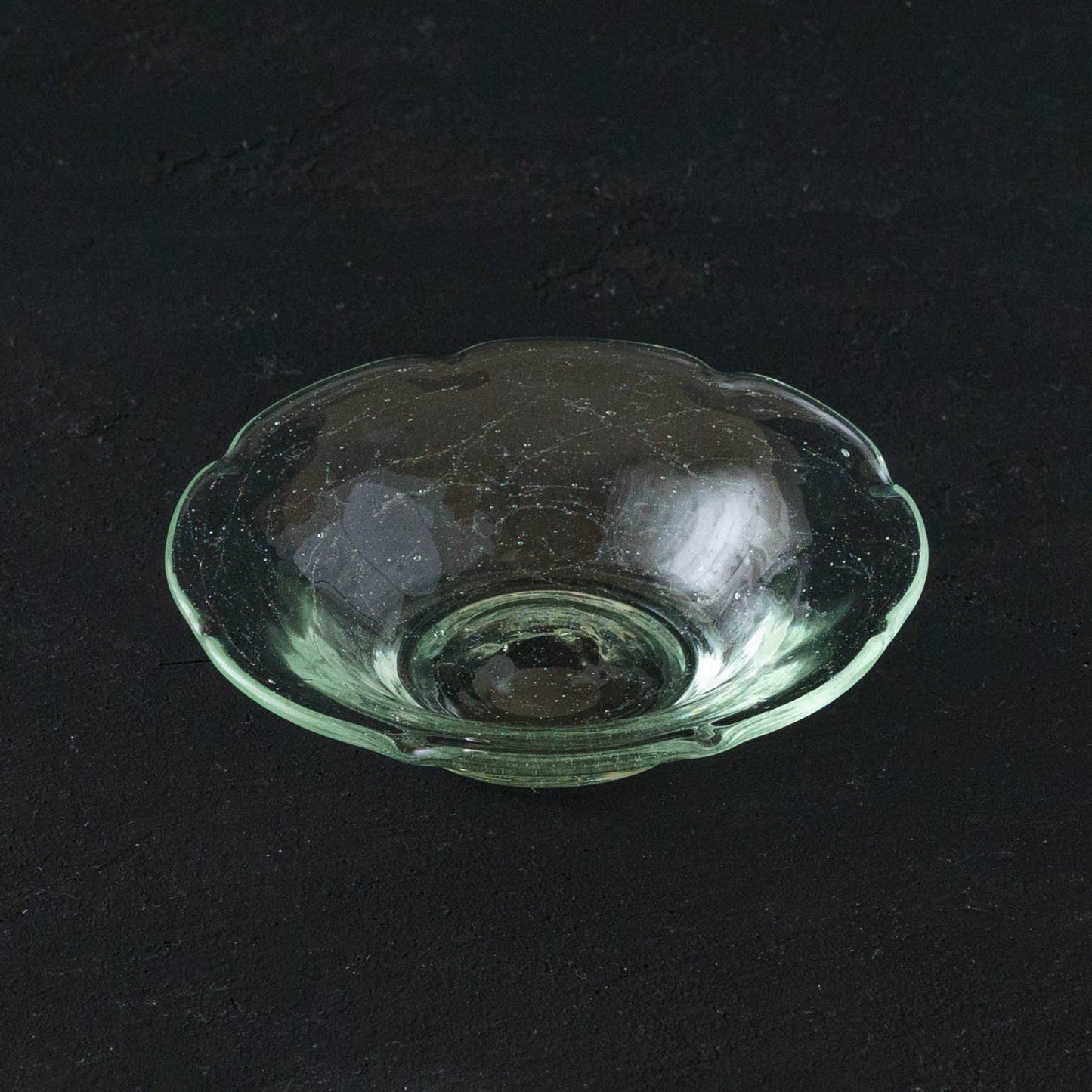 花形小皿　白｜ニジノハ　平岩愛子