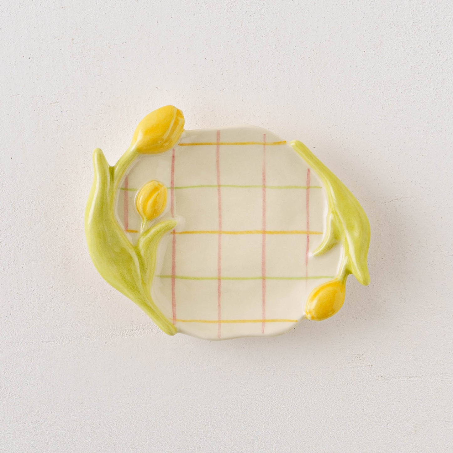 Tulip small plate C | Oya Sairi