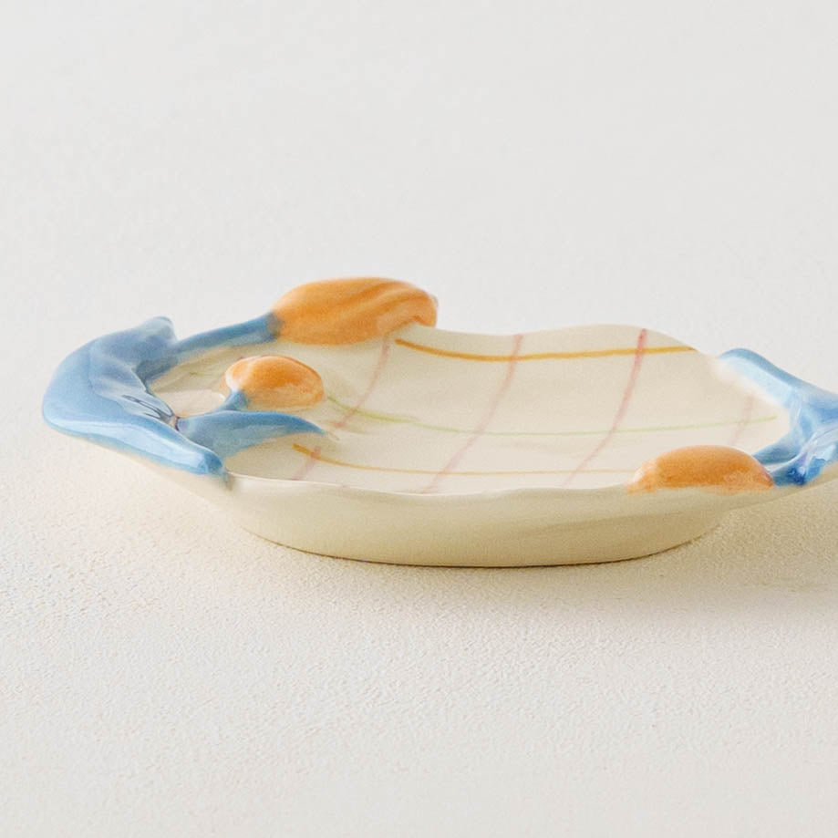 Tulip small plate E | Oya Sairi