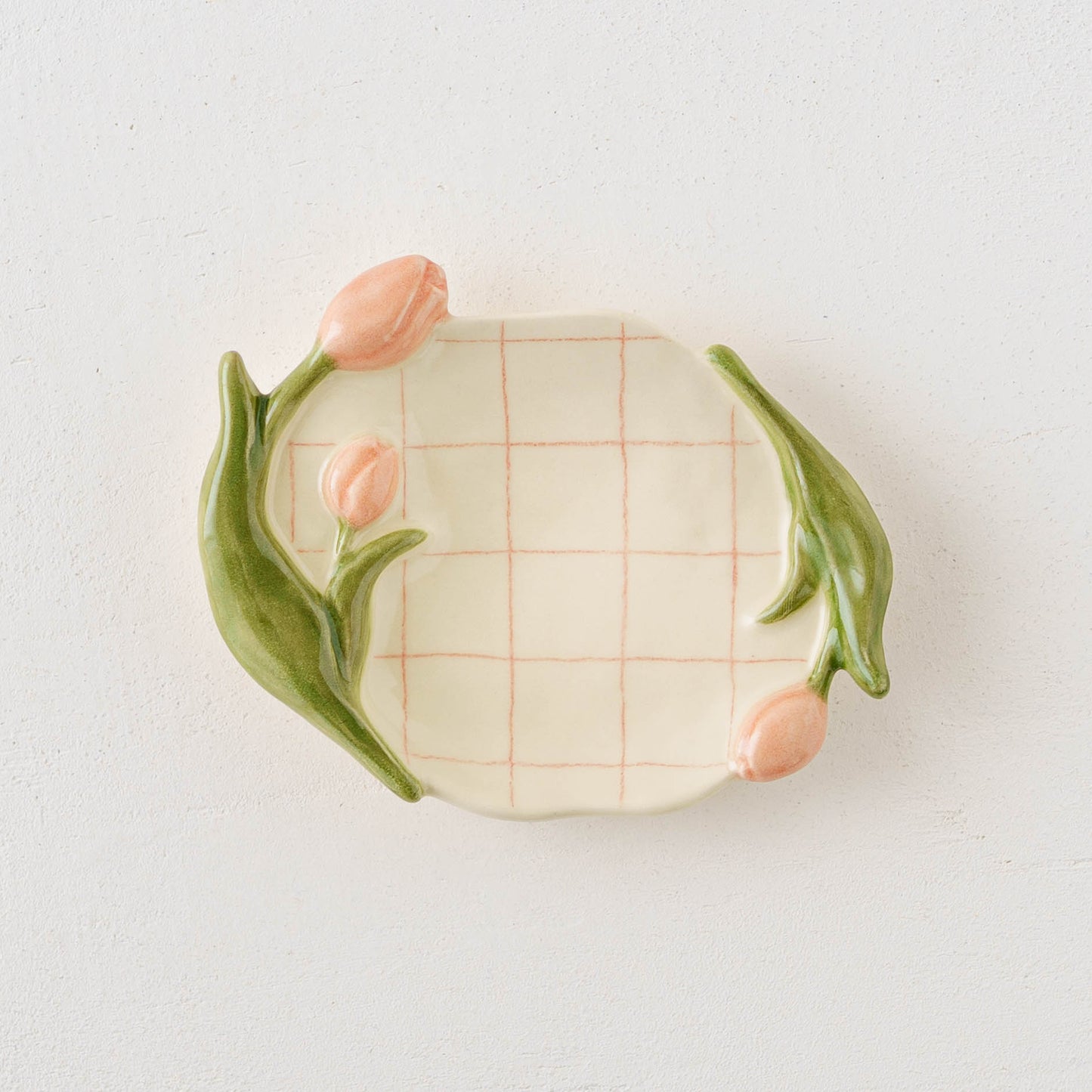 Tulip small plate F | Oya Sairi