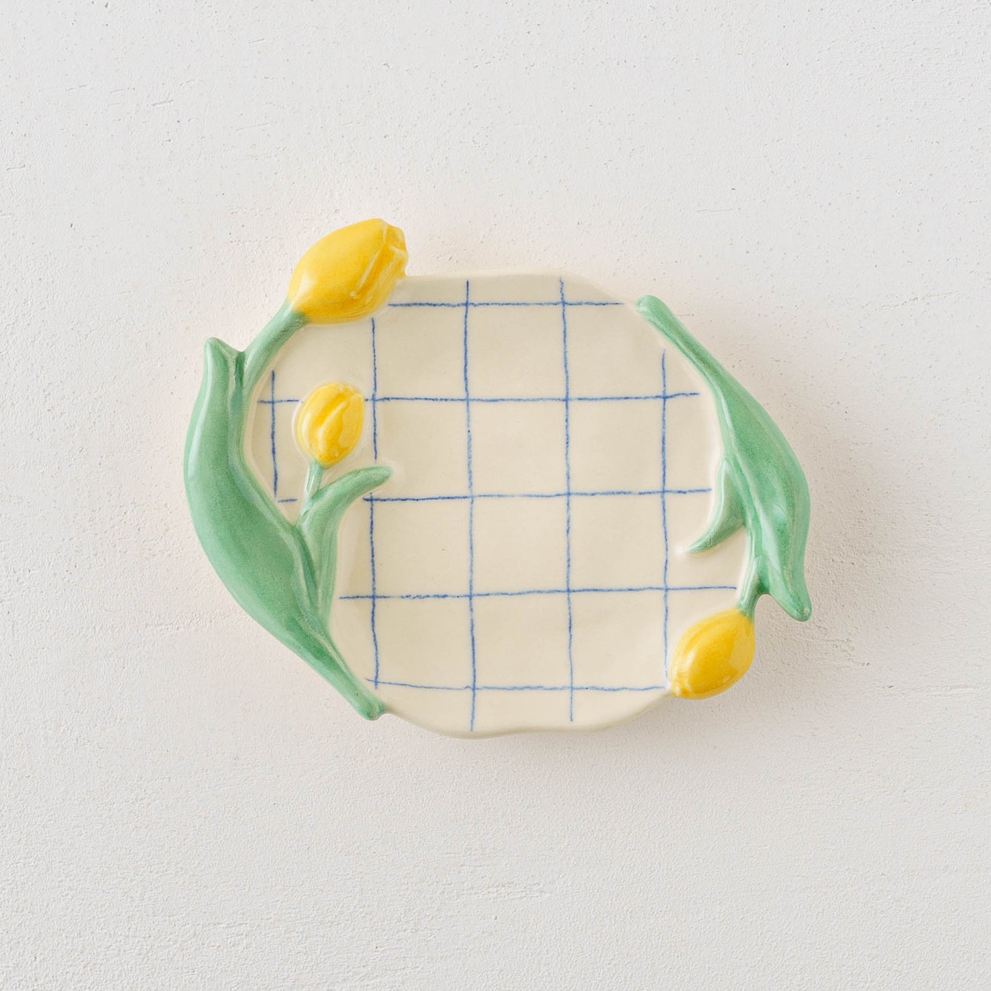 Tulip small plate H | Oya Sairi