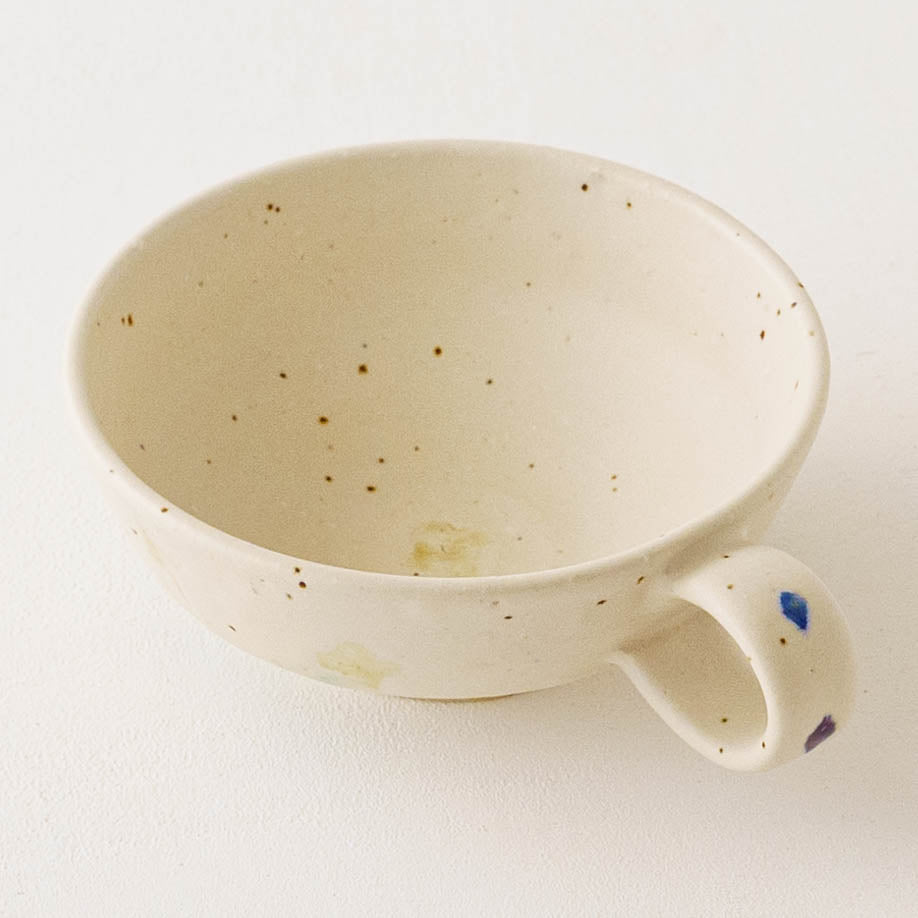 Flower soup mug white A | Yukiko Nagahama (Yabukarabou)