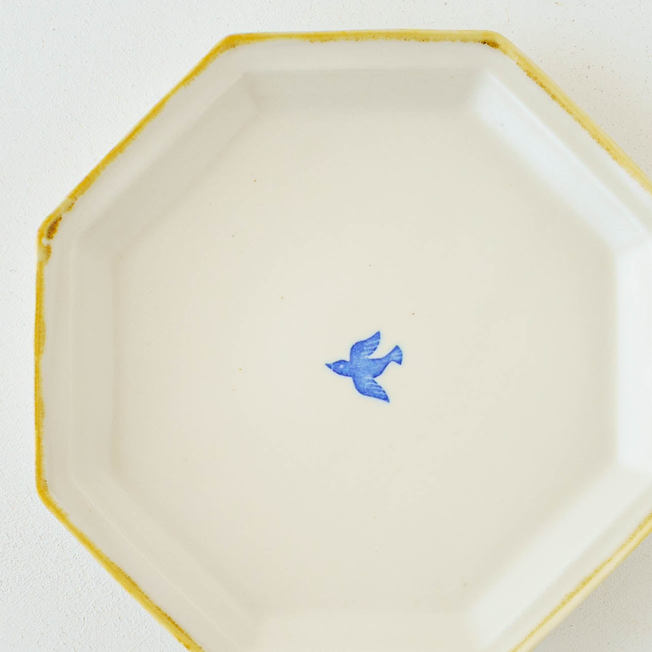 Octagonal Plate, Large Chicken | Toshiyuki Haramura