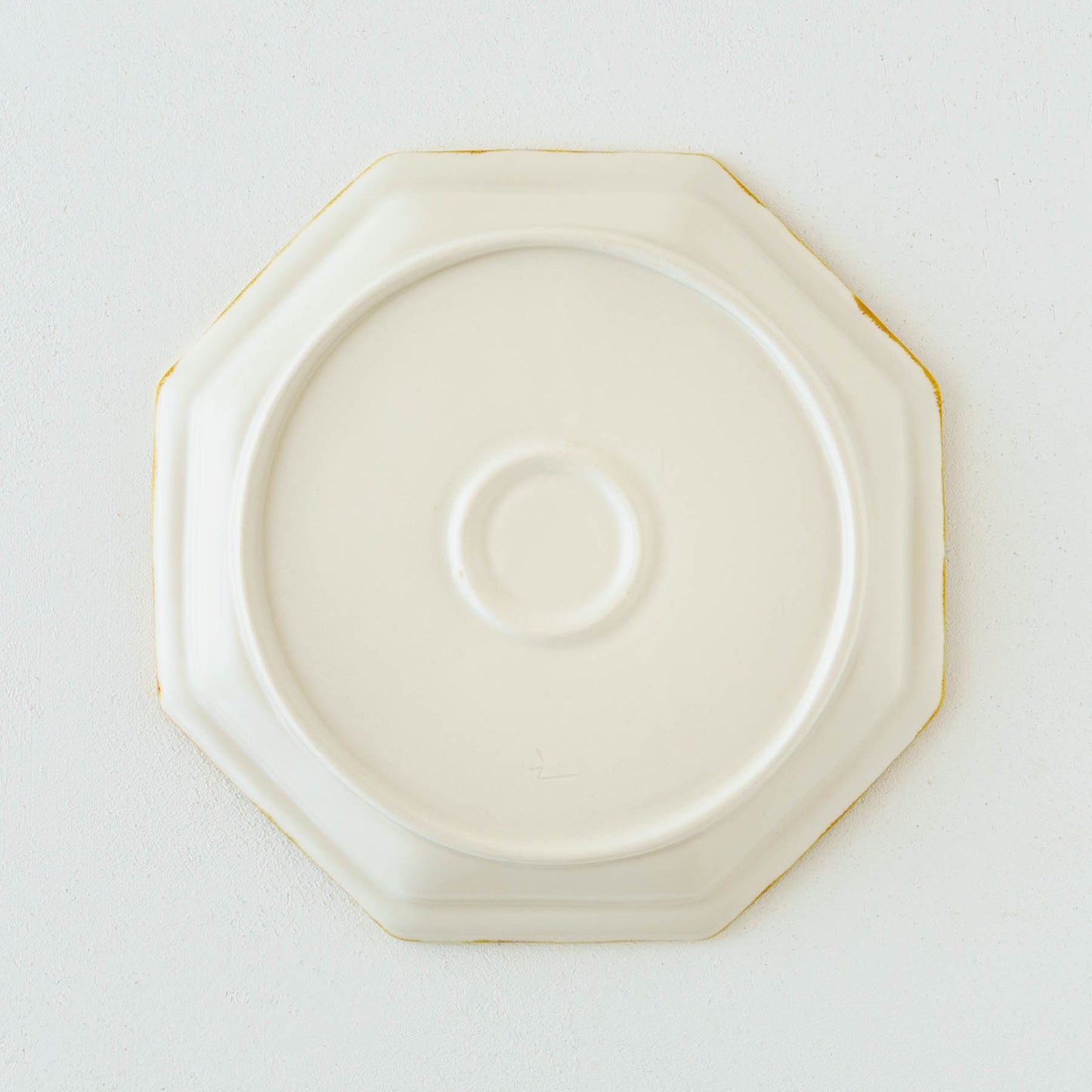 Octagonal Plate, Large Chicken | Toshiyuki Haramura