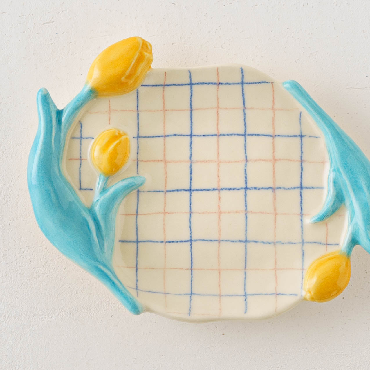 Tulip small plate M | Oya Sairi