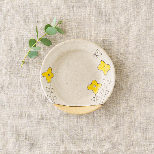 Plate yellow flower S | Asako Okamura