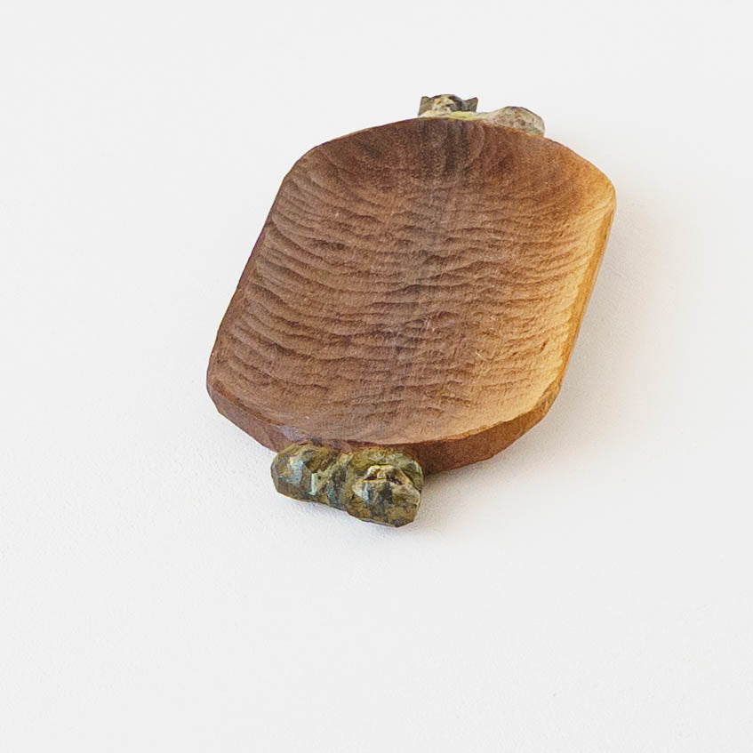 木彫り皿｜クロミヤアイ