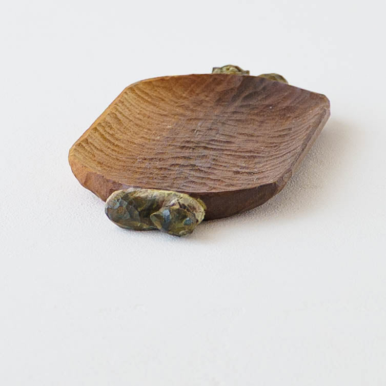 木彫り皿｜クロミヤアイ