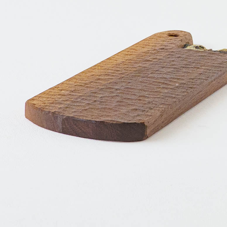 木彫りカッティングボード｜クロミヤアイ