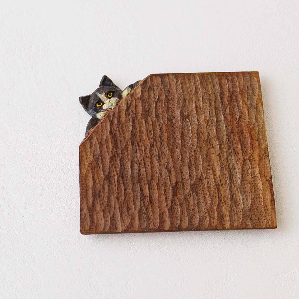 木彫りプレート　A｜クロミヤアイ
