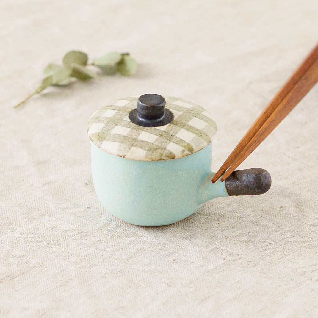Clay pot chopstick rest check  | Naoko Ikemoto