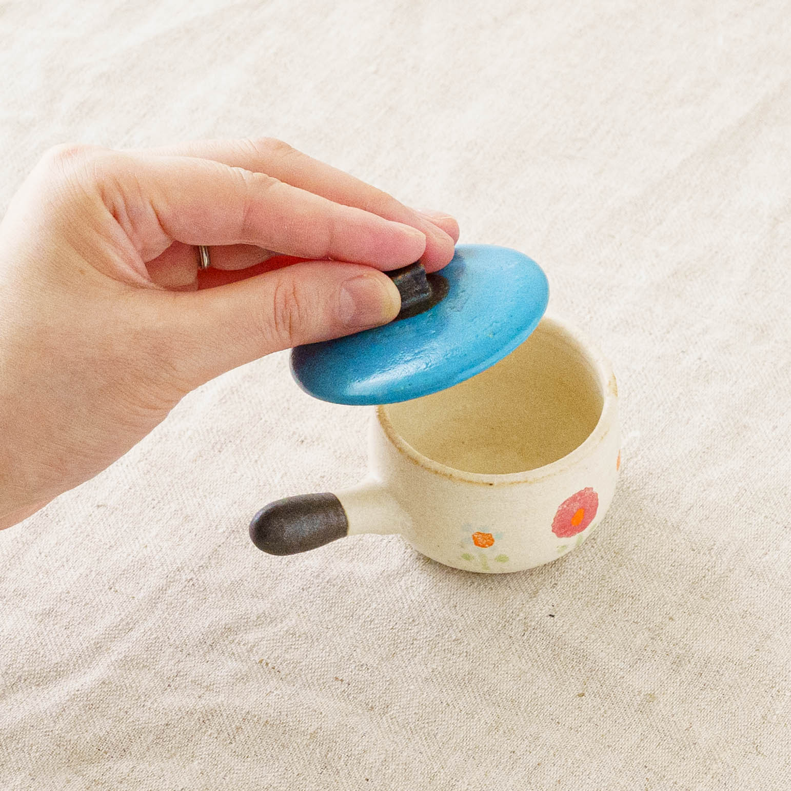 陶芸作家 池本直子 土鍋箸置き ホーロータイプ お花 ブルー｜窯元