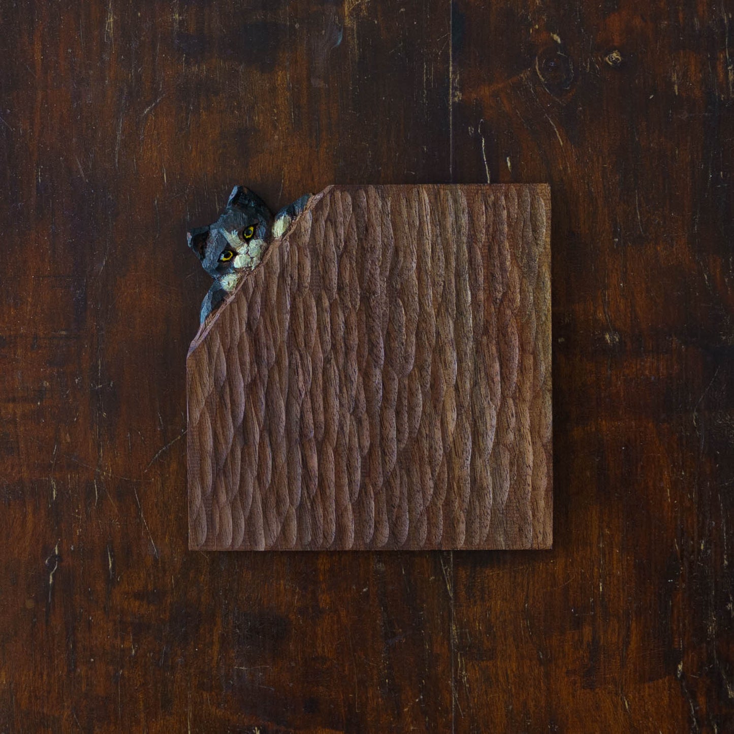 木彫りプレート　A｜クロミヤアイ