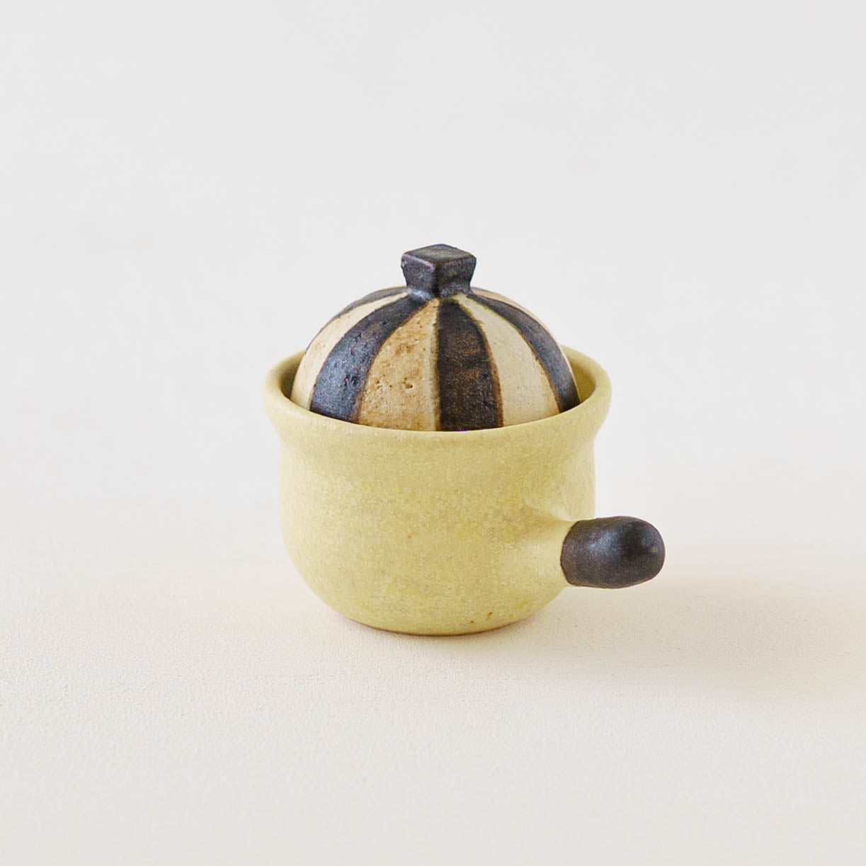 Clay pot chopstick rest stripe｜Naoko Ikemoto