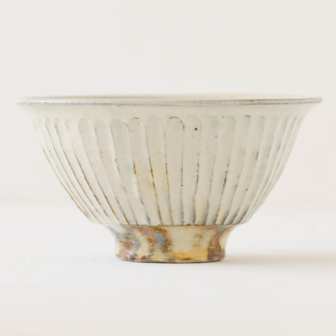 鉄散　線彫めし碗　大｜古谷製陶所