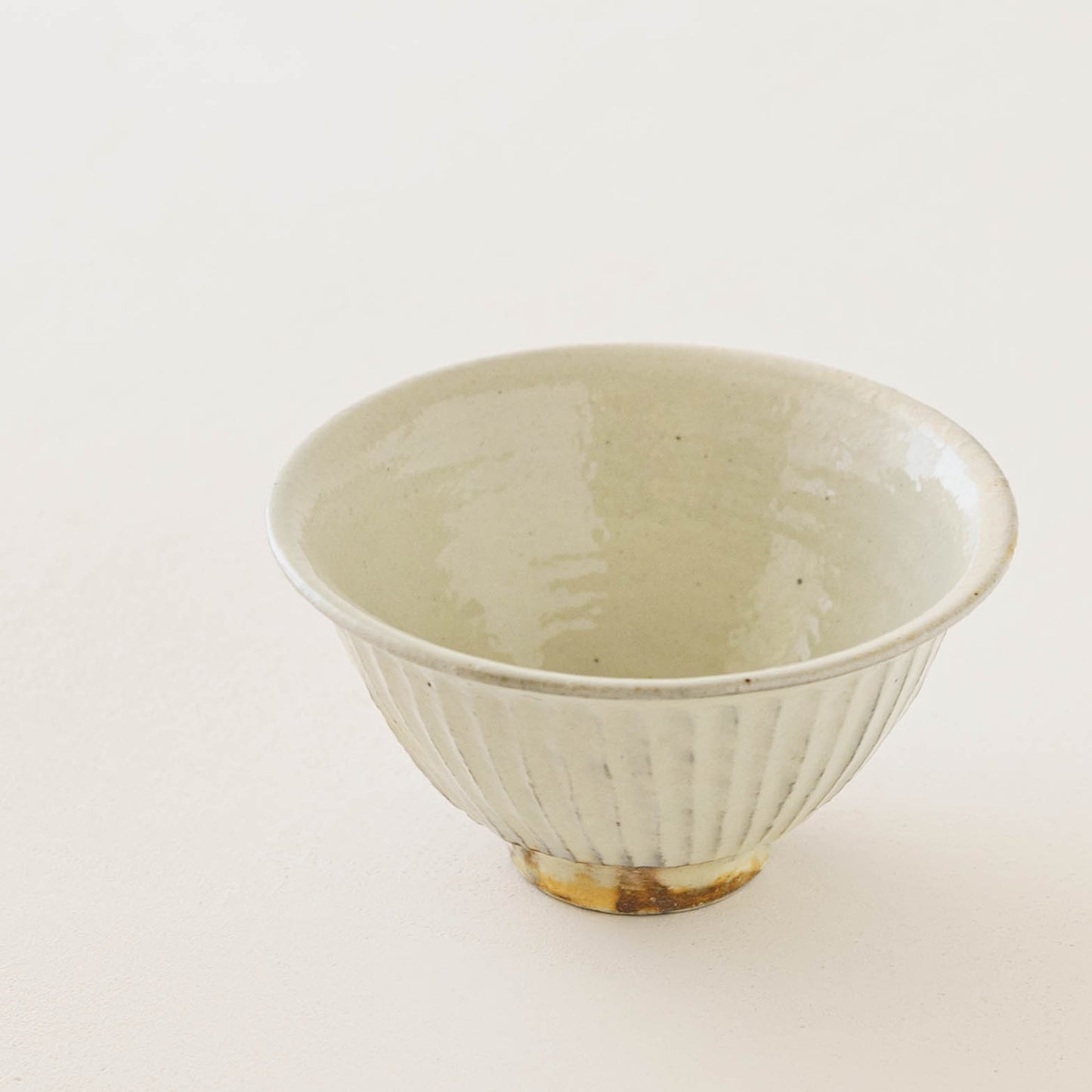 鉄散　線彫めし碗　大｜古谷製陶所