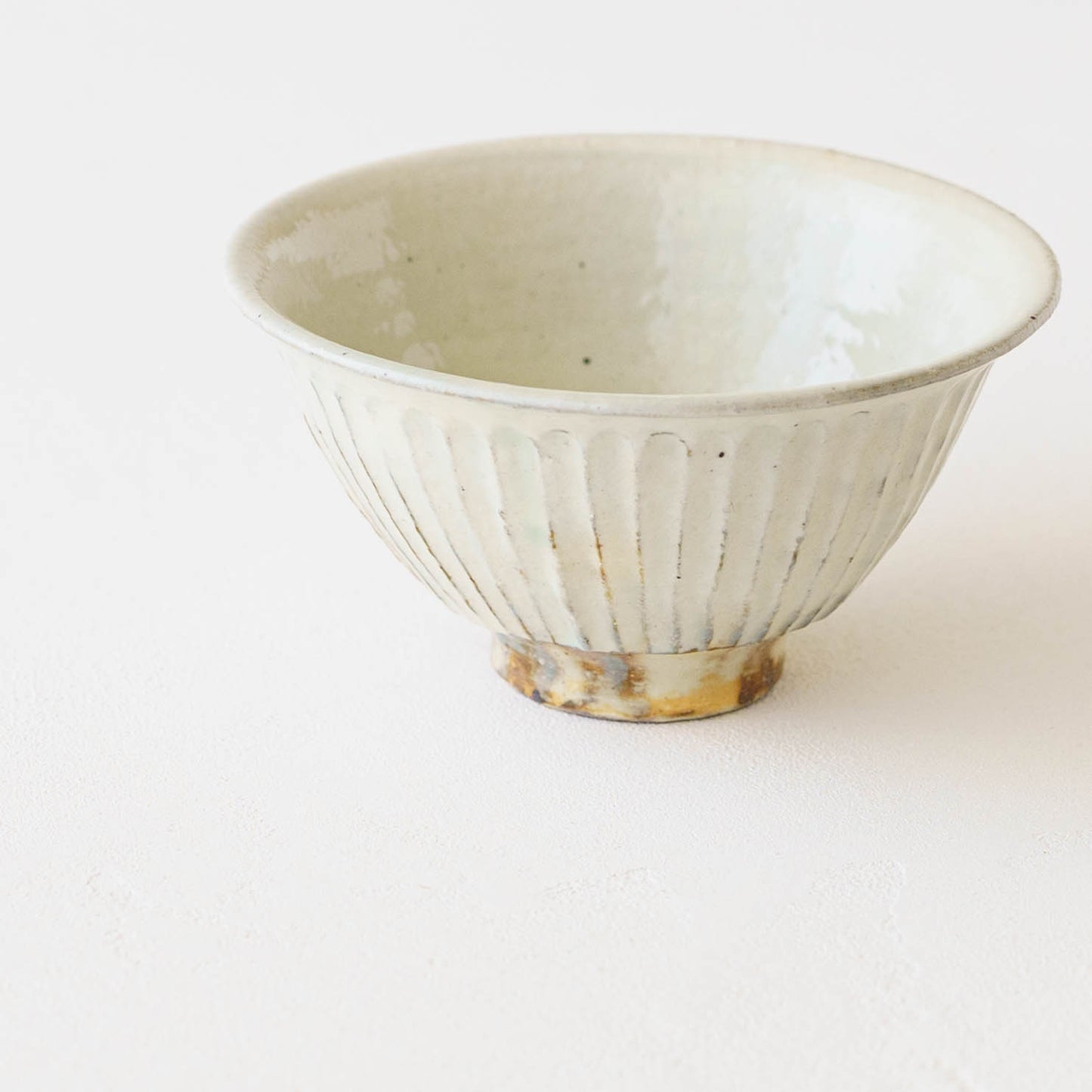 鉄散　線彫めし碗　大｜古谷製陶所