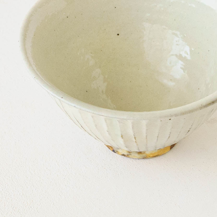 鉄散　線彫めし碗　大｜古谷製陶所