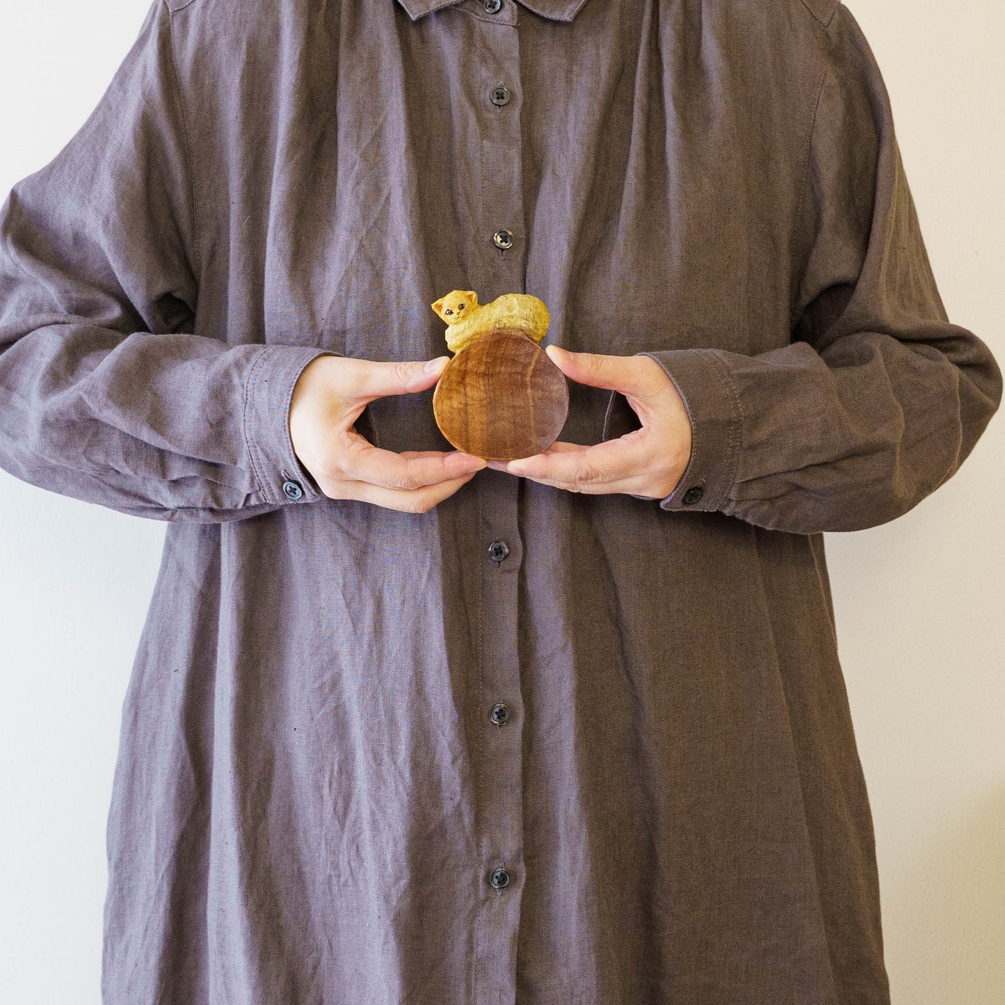 木彫りミニ皿｜クロミヤアイ