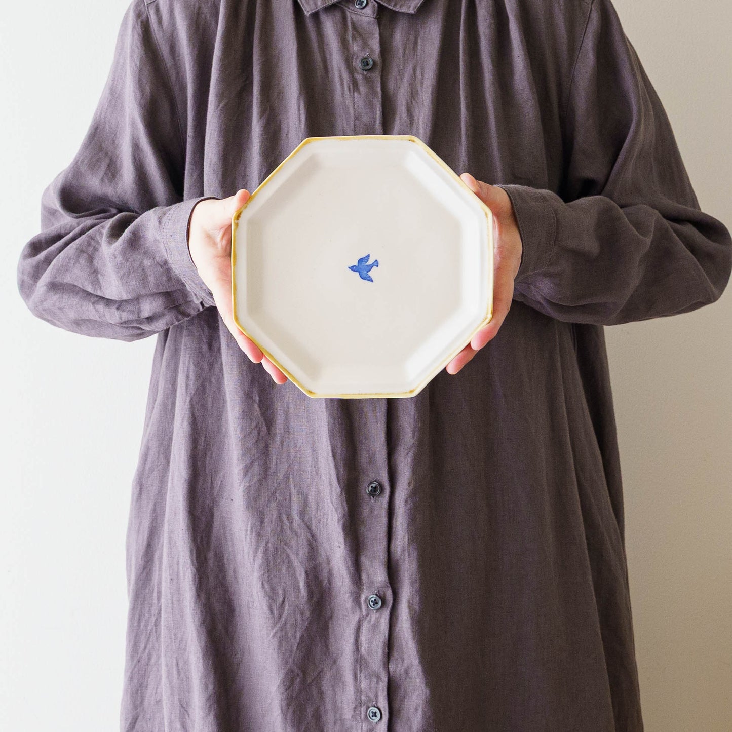 Octagonal Plate, Large Chicken | Toshiyuki Haramura