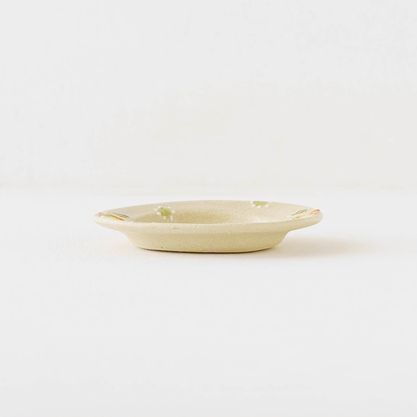 リムあり　オーバル豆皿　アップルドット｜中村佳菜子