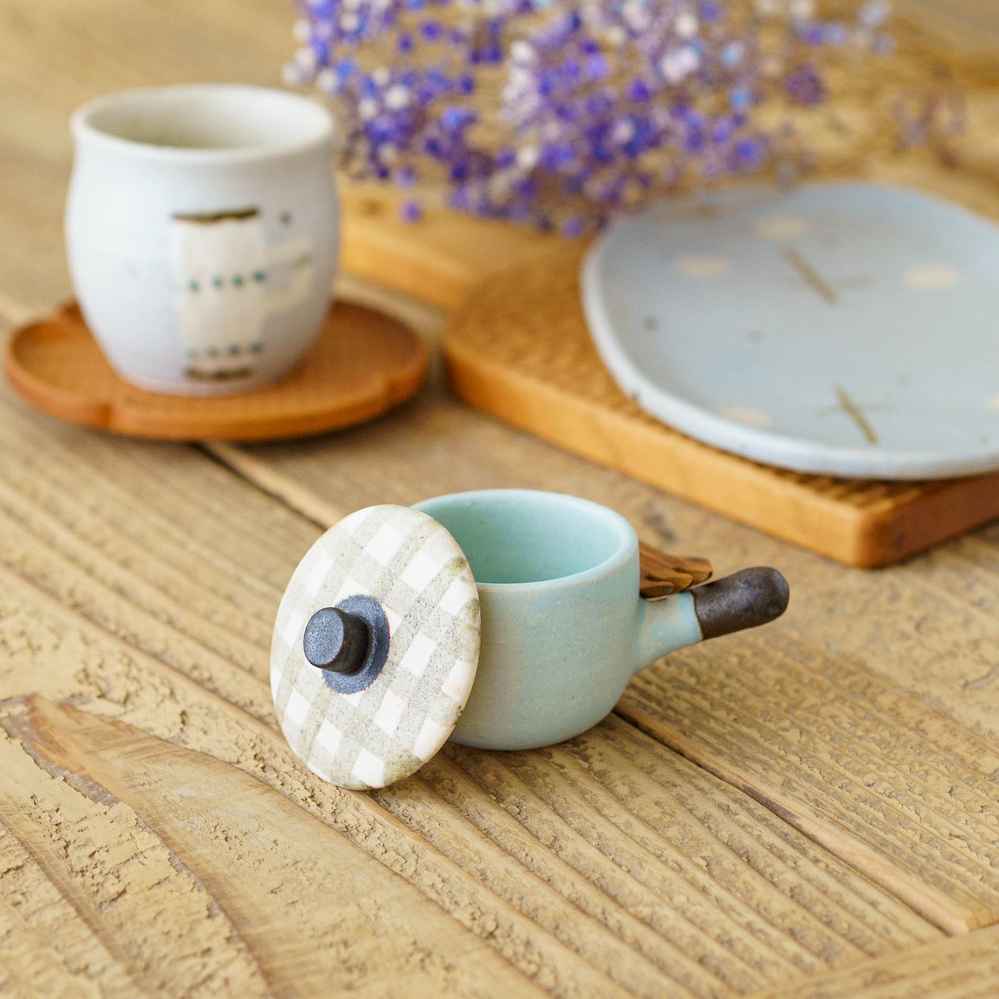 Clay pot chopstick rest check  | Naoko Ikemoto