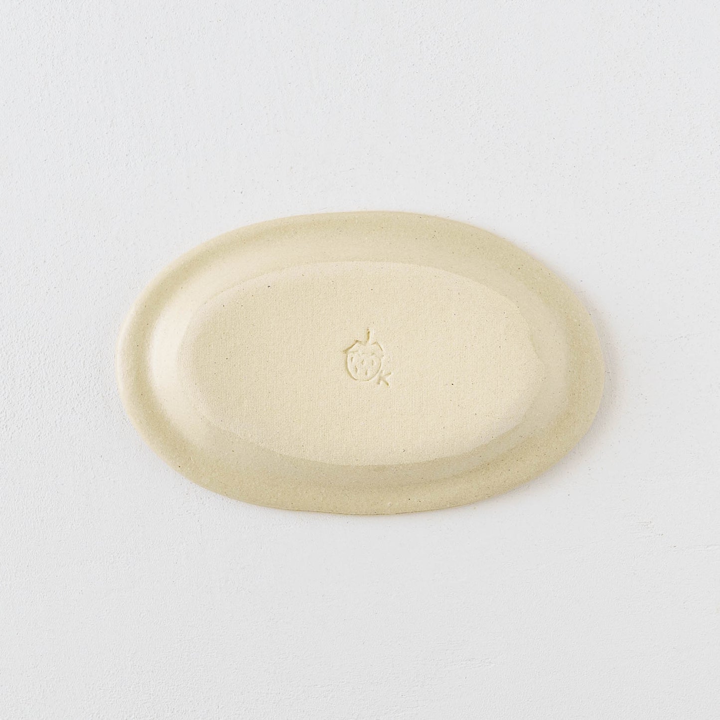 リムあり　オーバルSD　アップル｜中村佳菜子