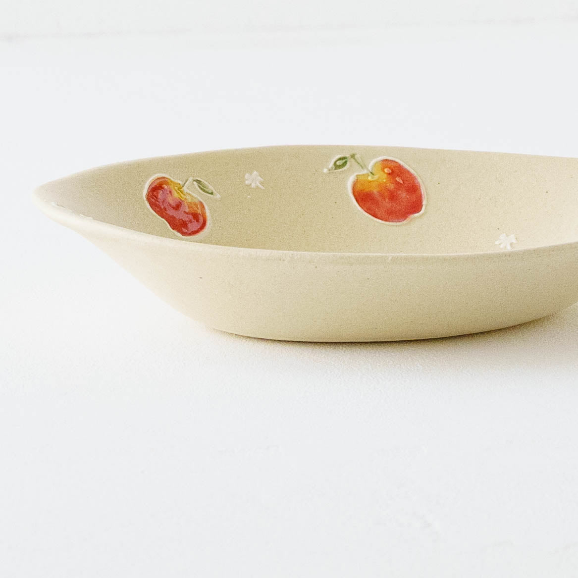 オーバルカレー皿　中　アップルパイ｜中村佳菜子