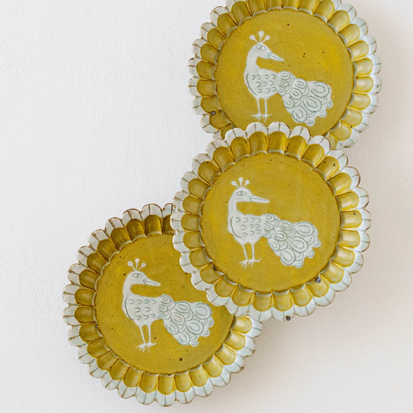 4.5寸輪花鎬皿　くじゃく｜皐月窯