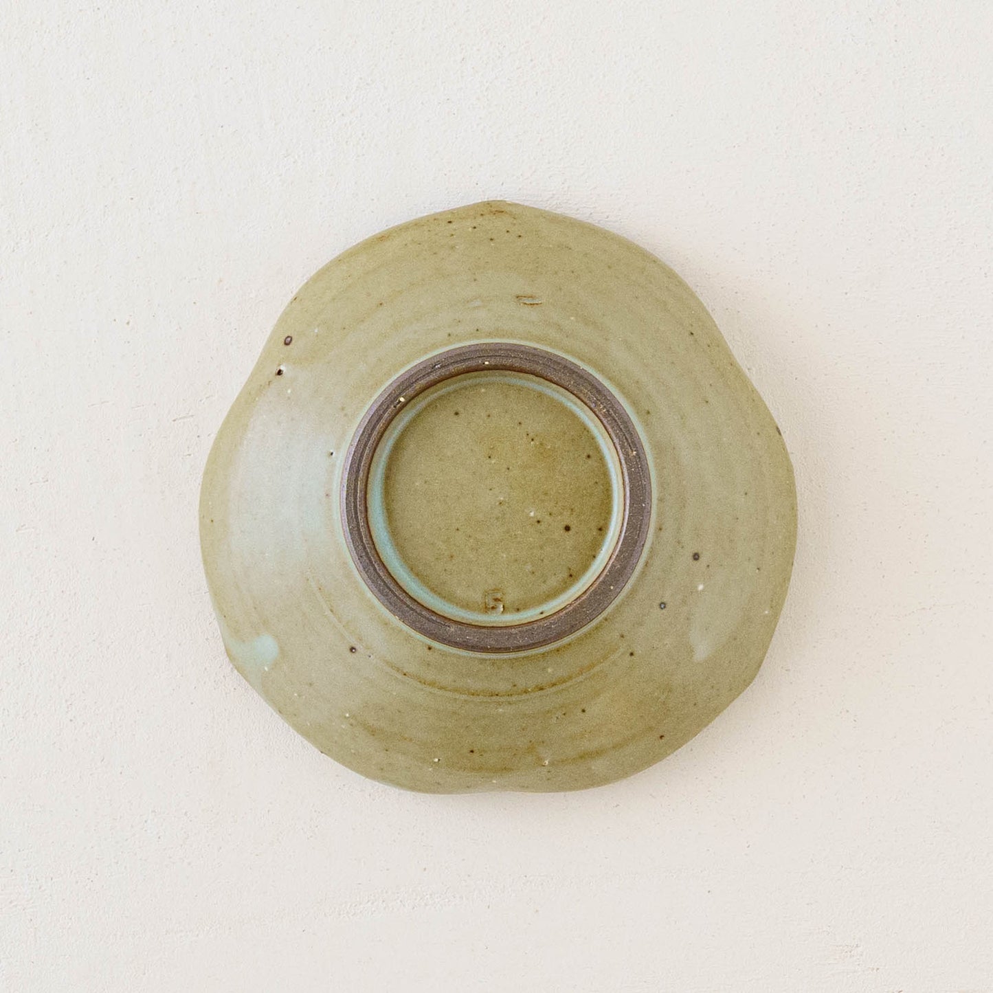 4寸玉縁輪花皿　くま｜皐月窯