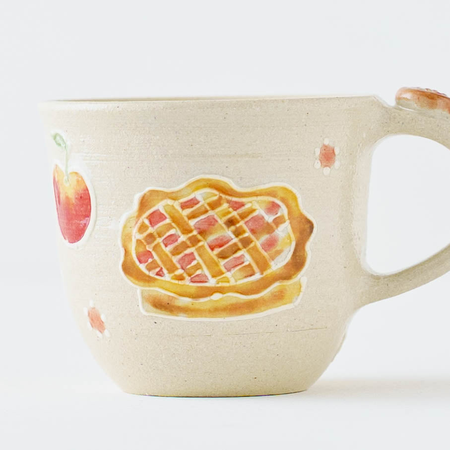 ぷっくり　マグカップ　アップルパイ｜中村佳菜子