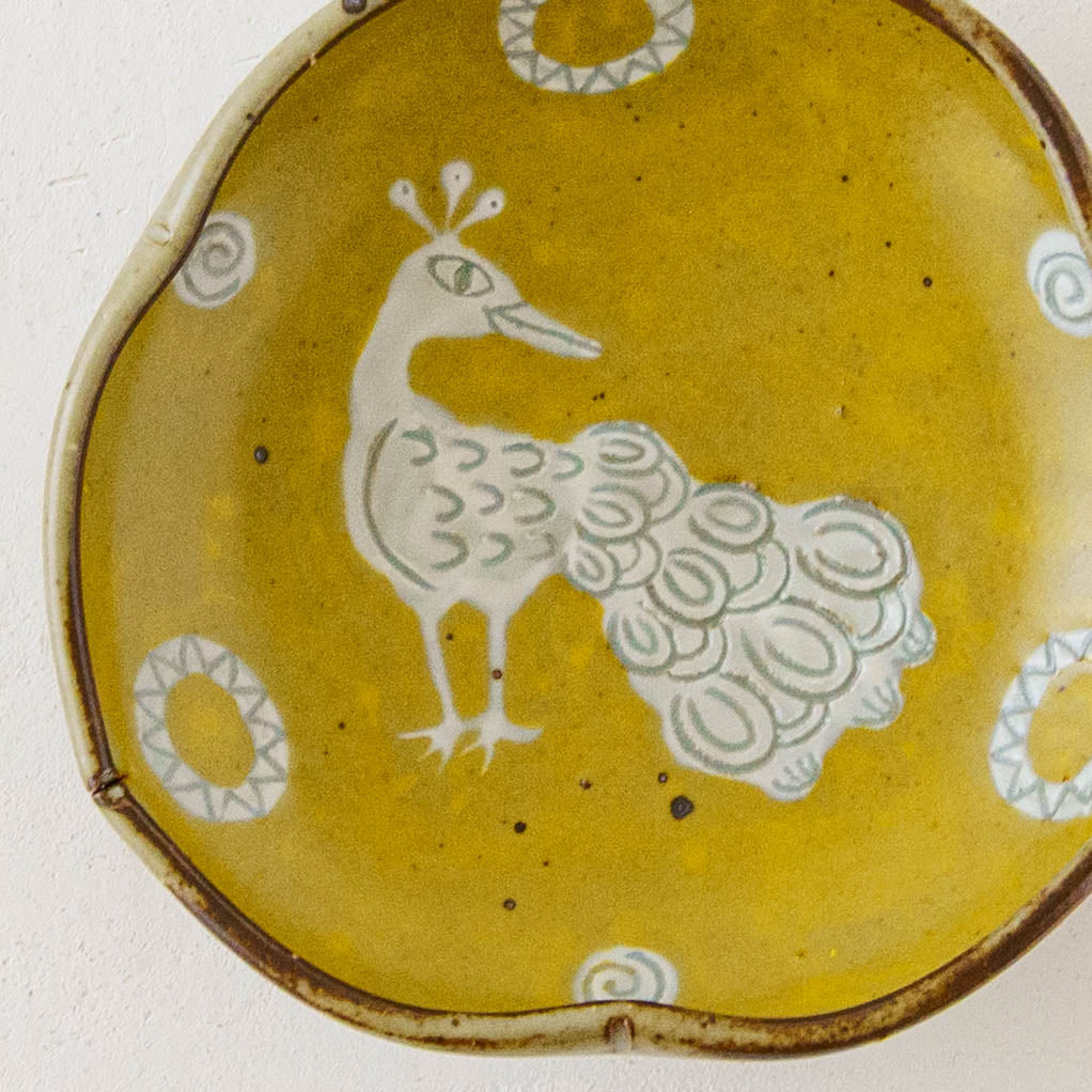 4寸玉縁輪花皿　くじゃく｜皐月窯