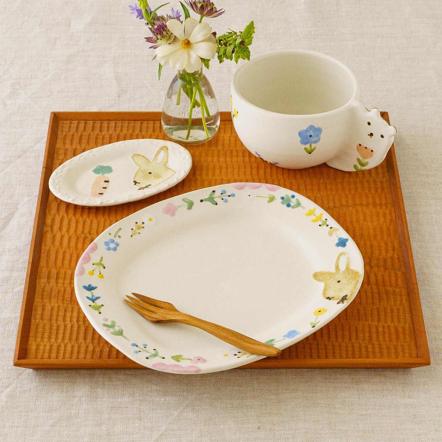 豆皿　うさぎ　にんじん｜大田亜樹