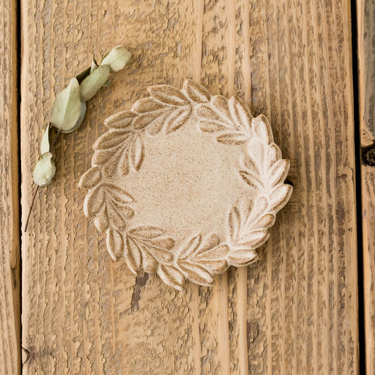 Wreath small plate White | fuji-gallery