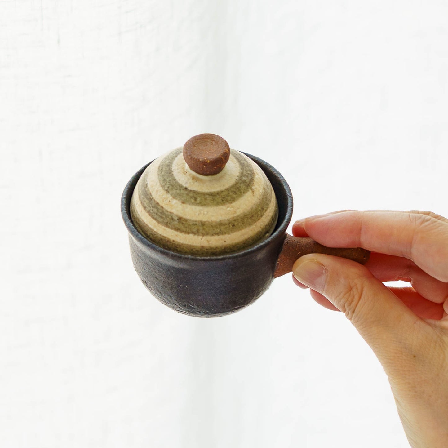 Clay pot chopstick rest spiral | Naoko Ikemoto