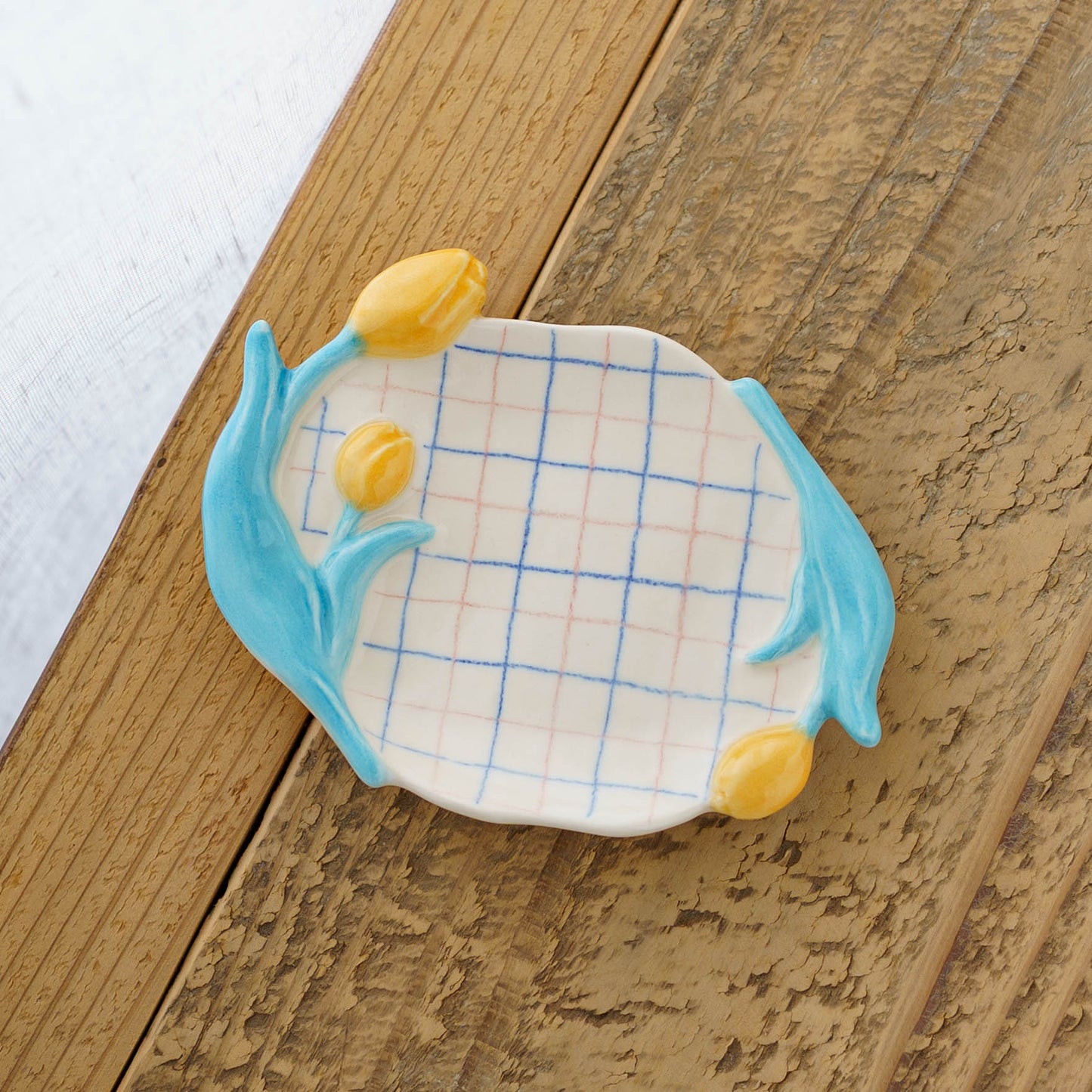 Tulip small plate M | Oya Sairi