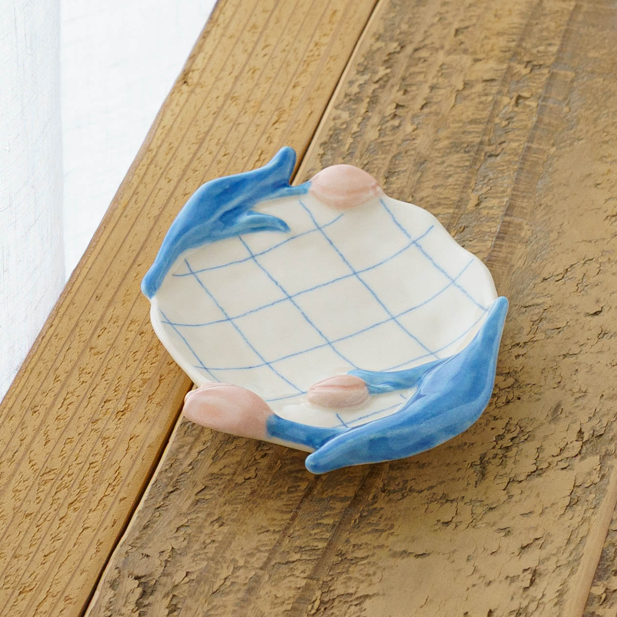 Tulip small plate A | Oya Sairi