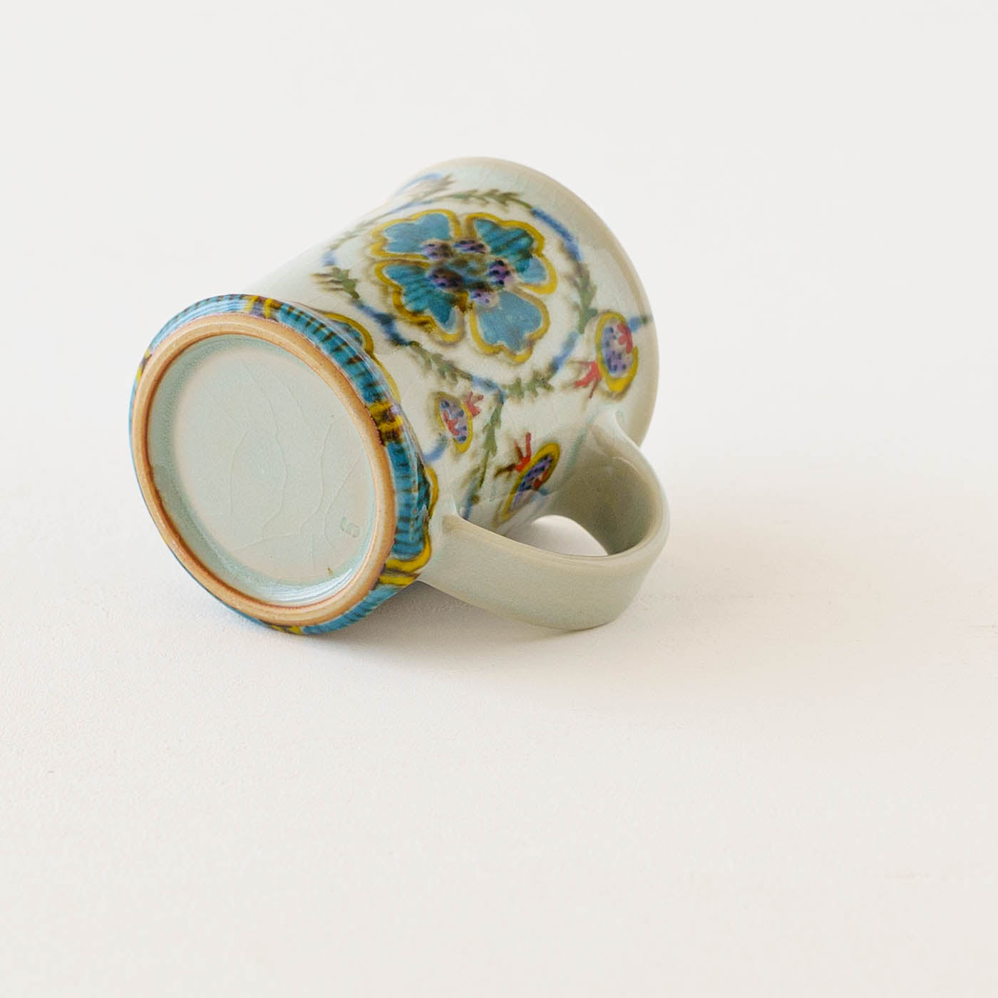 マグカップW　色花実唐草｜皐月窯